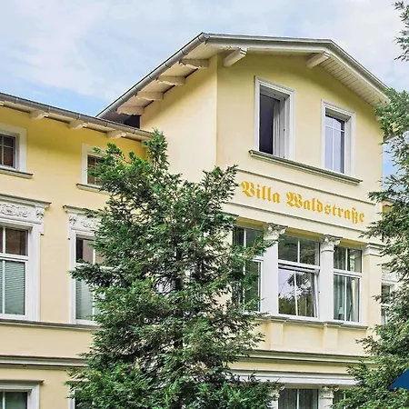 Ferienvilla Waldstrasse Whg 07 *